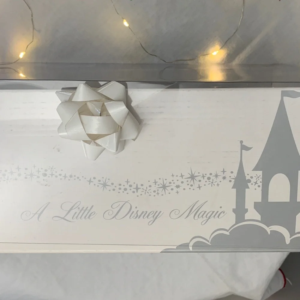 Disney Black and White Mr. and Mrs. Mugs NWT Large holds 16 oz each - Picture 3 of 16